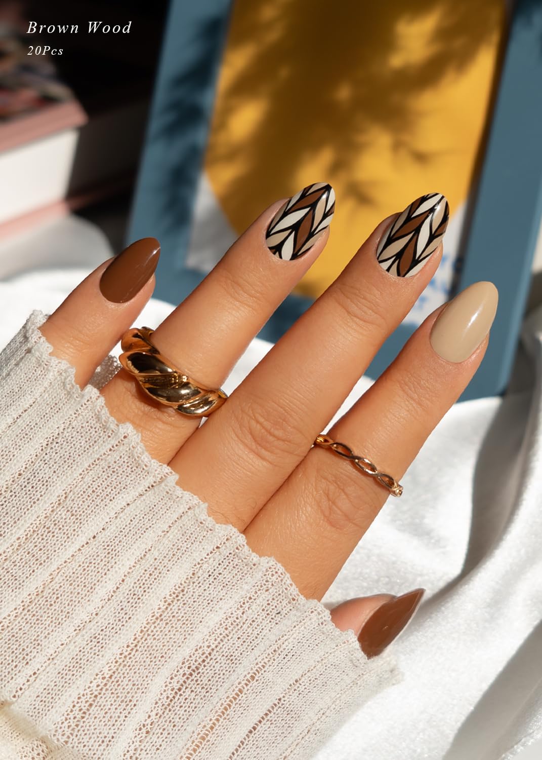 BROWN WOOD NAILS